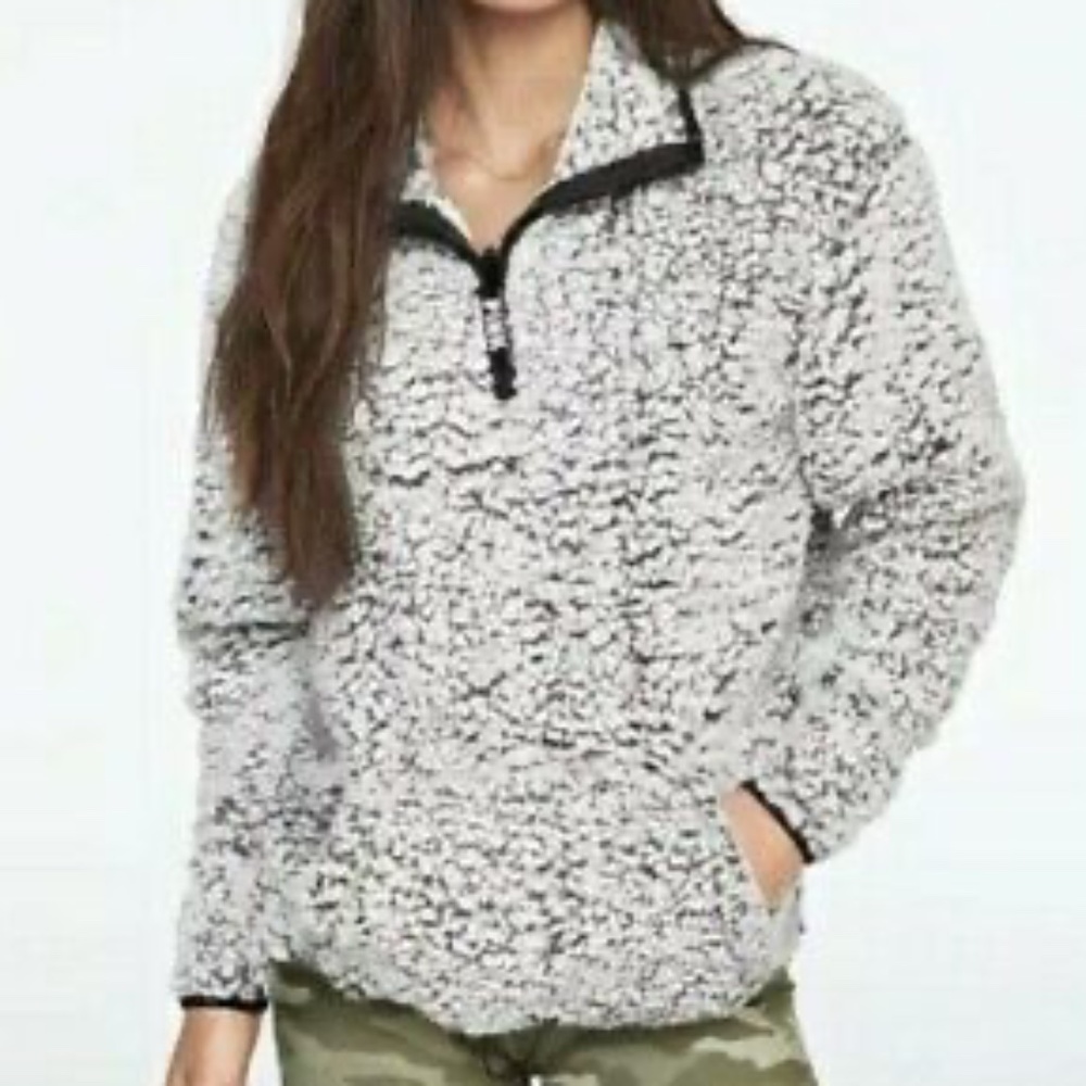 PINK by VICTORIA'S SECRET Gray & Black Sherpa 1/4 Zip Pullover Jacket / Medium